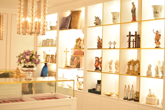 Khai trương cửa hàng trang trí nội thất cao cấp Hallelujah Home