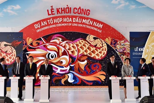 Khởi công dự án trọng điểm Tổ hợp hóa dầu Miền Nam