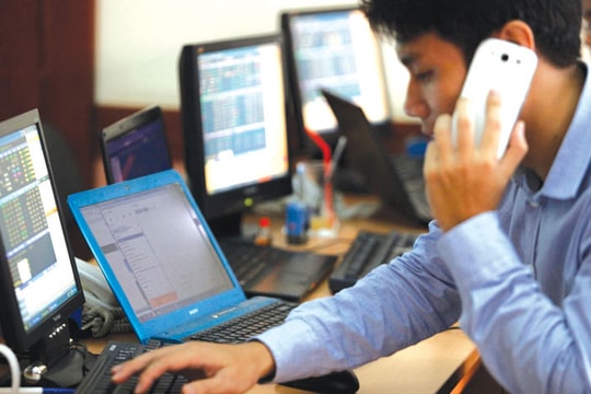 Cẩn trọng với các chiêu trò "thổi phồng" giá trị doanh nghiệp