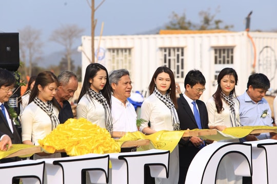 Trung Nguyên Legend khánh thành cổng chào và giới thiệu dự án thành phố Cà phê