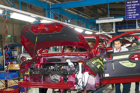 Ngành công nghiệp hỗ trợ Việt Nam: Cần chủ động và chuẩn hóa