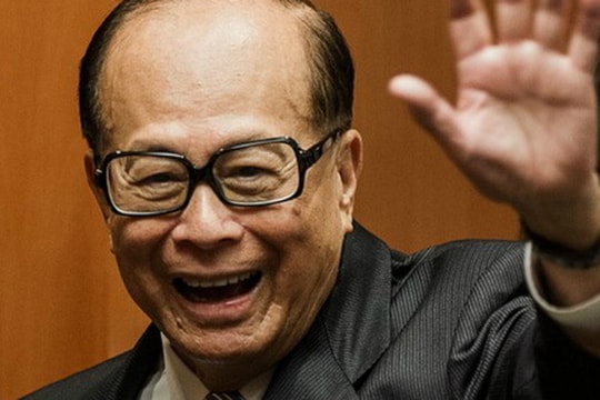 Hong Kong còn lại gì sau khi tỷ phú Lý Gia Thành ra đi?