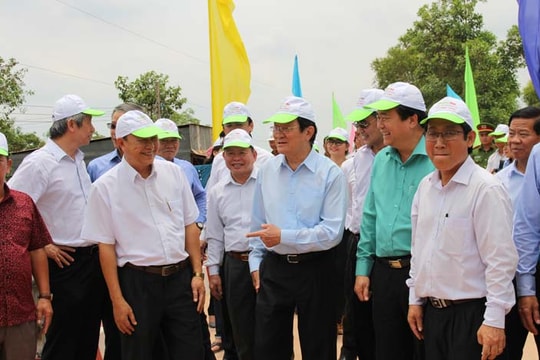 Bàn giao 15 công trình cầu nông thôn tại huyện Thạnh Hóa, Long An