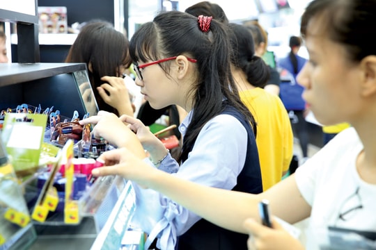 Hấp lực từ thị trường mỹ phẩm Việt Nam