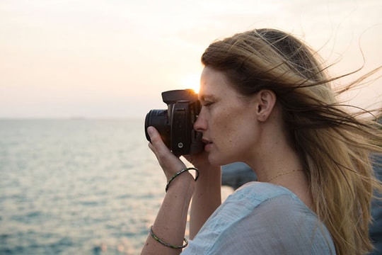 Máy ảnh nhỏ gọn và kết nối di động lên ngôi