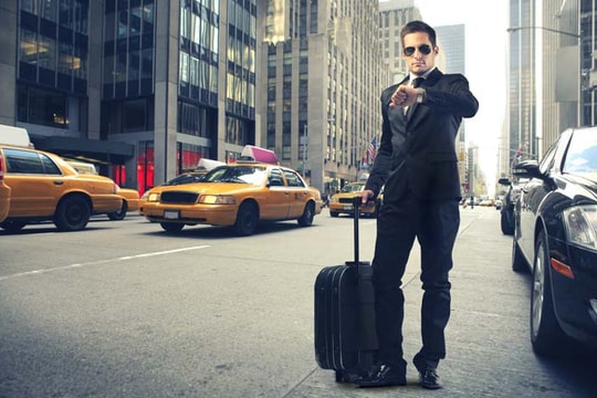 Nghệ thuật bán đồng hồ của người Thụy Sĩ