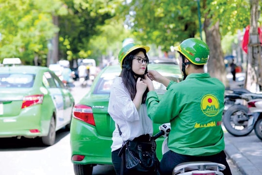 Cuộc đua khốc liệt của taxi truyền thống