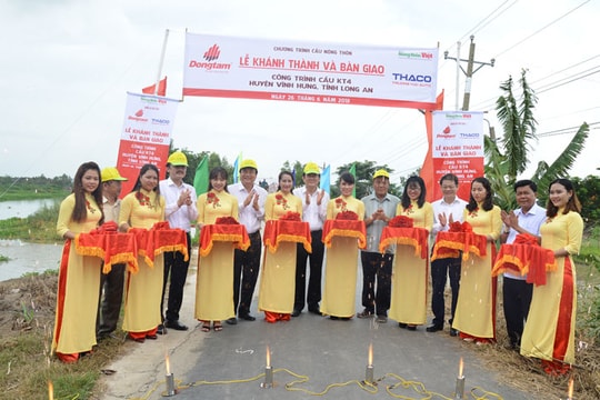Khánh thành công trình cầu huyện Vĩnh Hưng