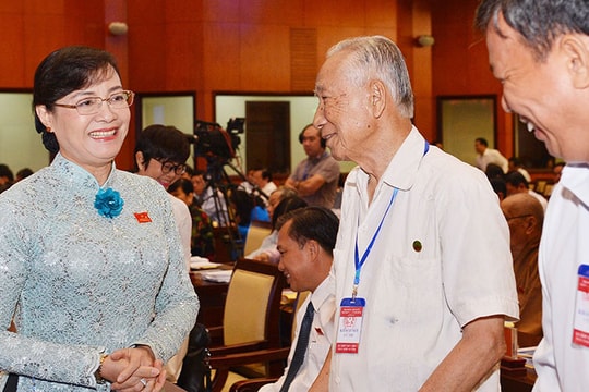 Kỳ họp thứ 9 HĐND TP.HCM khóa IX: Môi trường đầu tư kinh doanh được cải thiện