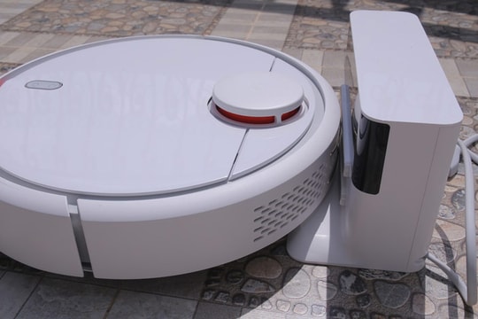 Máy hút bụi tự động Mi Robot Vacuum