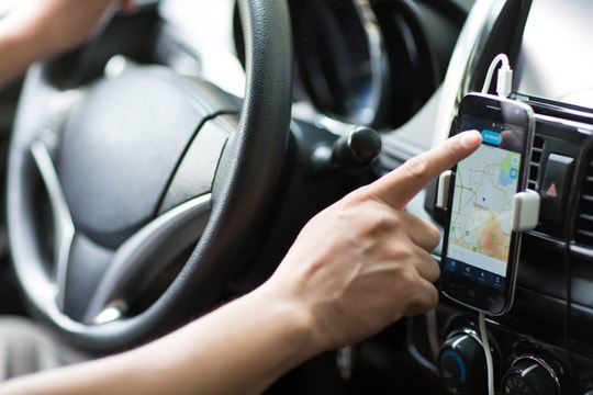 Đường sống cho những công ty chia sẻ như Uber hay Airbnb: Muốn tồn tại thì hãy học cách sẻ chia