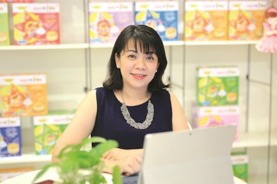 Bà chủ của Happy Kibu và ước mơ làm lồng đèn hạnh phúc