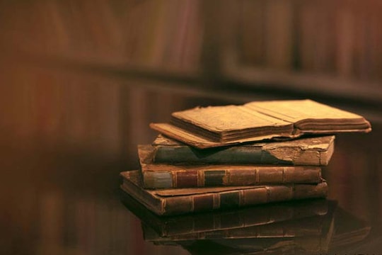 Sách cũ khơi gợi miền ký ức