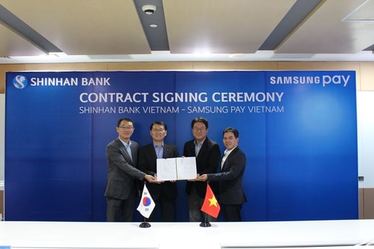 Ra mắt thẻ Samsung Pay với dịch vụ chuyển khoản miễn phí