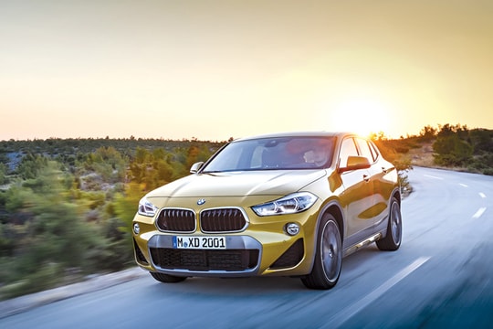 Thị trường ô tô Việt Nam: Xe lắp ráp và nhập khẩu tăng nhẹ