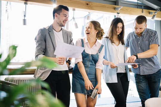 Chấm điểm nhân viên kiểu Zappos: Khỏi cần KPI, chỉ giữ lại những ai hợp văn hóa, yêu công ty như gia đình