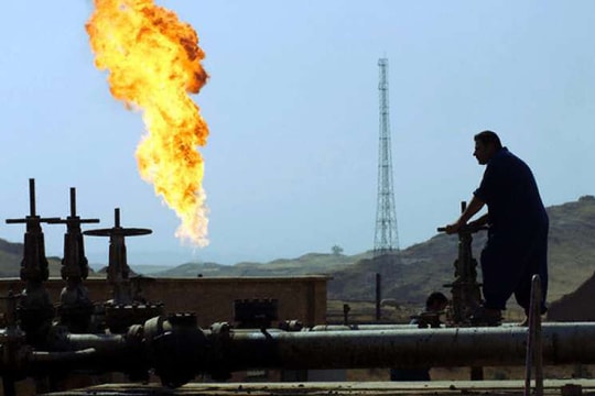 "Tử huyệt" giá dầu của giấc mơ Trung Quốc