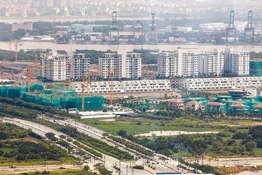 Nghịch lý bảng giá đất