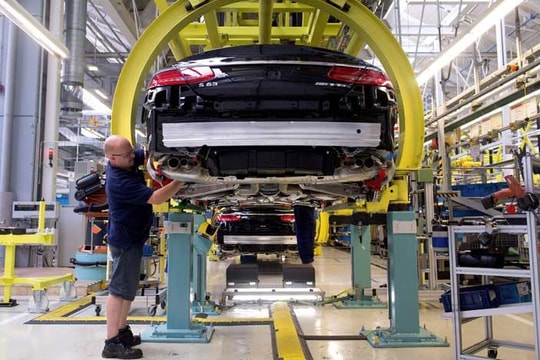 Đầu tàu Đức đi xuống, cả châu Âu sẽ chìm