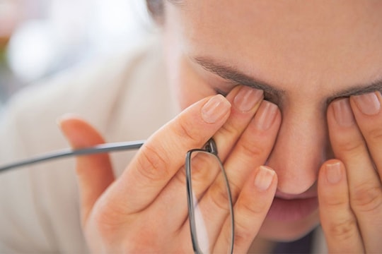 Lý do của tình trạng thường xuyên chảy nước mắt