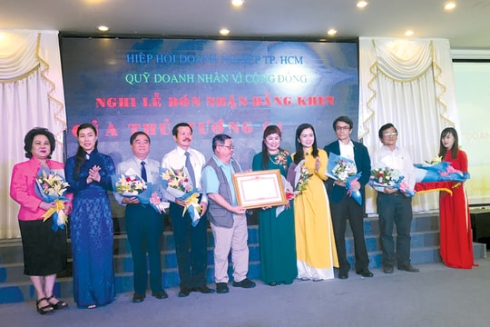 Doanh nhân vì cộng đồng: "Cho đi là sẽ được nhận lại"