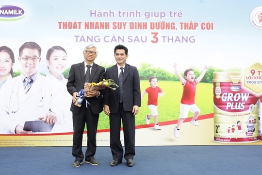 Vinamilk đồng hành giúp trẻ thoát nhanh suy dinh dưỡng