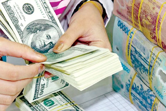 Vì sao tỷ giá bất ngờ đảo chiều?