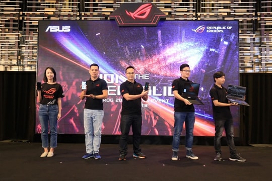 Laptop gaming Zephyrus S GX531 và TUF Gaming FX505