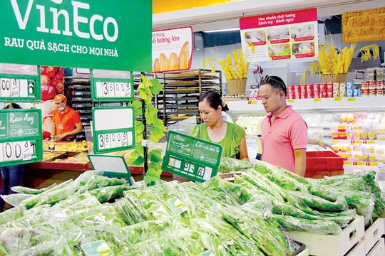 Đến siêu thị mua thực phẩm an toàn