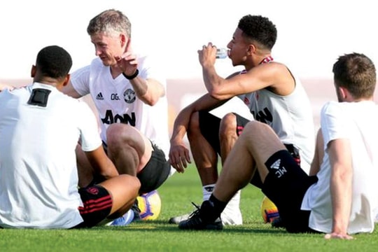 Bóng đá Anh: Ole Gunnar Solskjaer - kẻ dự bị "vĩ đại"