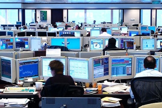 Năm 2019, miễn hoặc giảm phí môi giới chứng khoán, nhà đầu tư hưởng lợi