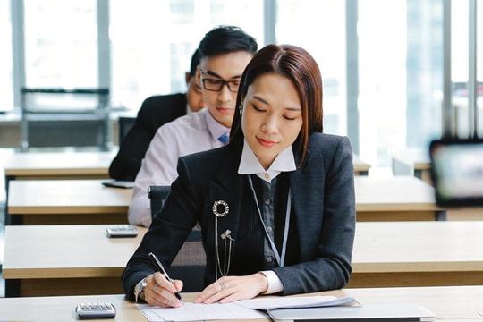 Ca sĩ "lấn sân" đóng phim: Có dễ thành công?