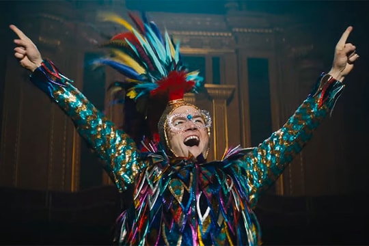 Câu chuyện chân thực về huyền thoại âm nhạc thế giới Elton John