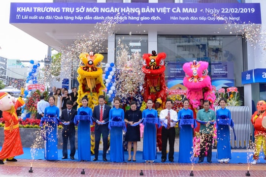 Ngân hàng Bản Việt Cà Mau khai trương trụ sở mới