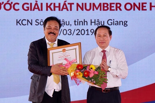 Khánh thành nhà máy nước giải khát Number One Hậu Giang