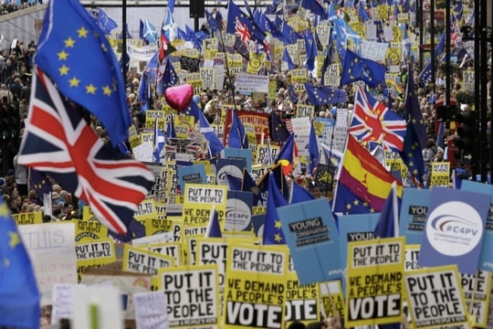 Vấn đề Brexit: Khi phương hướng lung lay