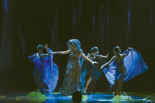 NHẠC KỊCH CÂY SÁO THẦN