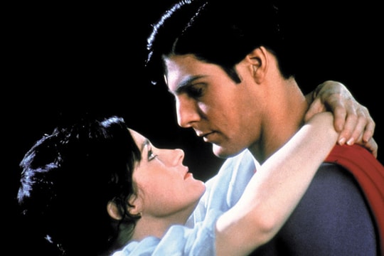 Siêu anh hùng hết yêu