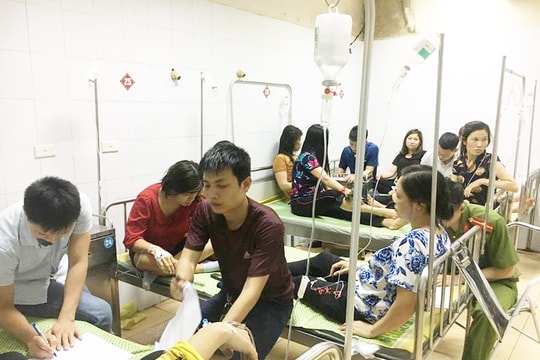 Cty TNHH Ha Hae Việt Nam: Công nhân ngộ độc từ bữa ăn tập thể