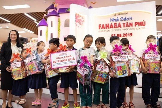 Khai trương nhà sách Fahasa Tân Phú