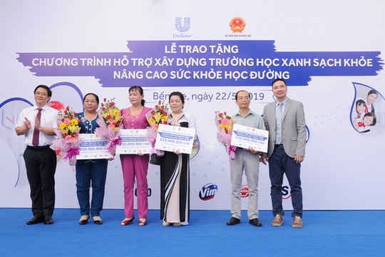 Unilever Việt Nam hỗ trợ hơn 9 tỷ đồng xây 30 điểm trường xanh - sạch - khỏe
