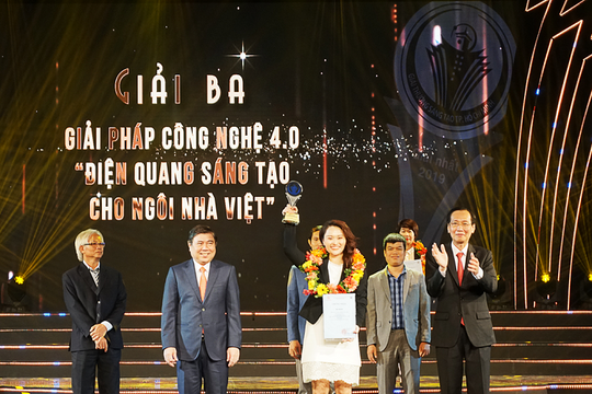 Điện Quang nhận Giải thưởng sáng tạo TP.HCM năm 2019