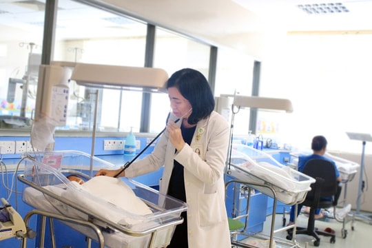 Cứu trẻ sinh non có quá khó?