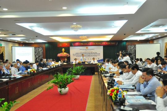 Quản lý tài nguyên và ứng phó với biến đổi khí hậu ở Đồng bằng sông Cửu Long