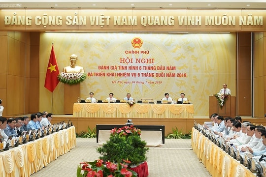 Thủ tướng Chính phủ: Cắt giảm điều kiện kinh doanh chưa có bước tiến so với năm 2018