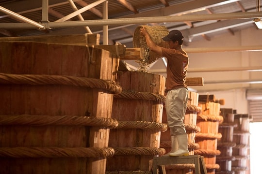 Nam Ngư ra mắt nước mắm cốt chỉ dẫn địa lý Phú Quốc