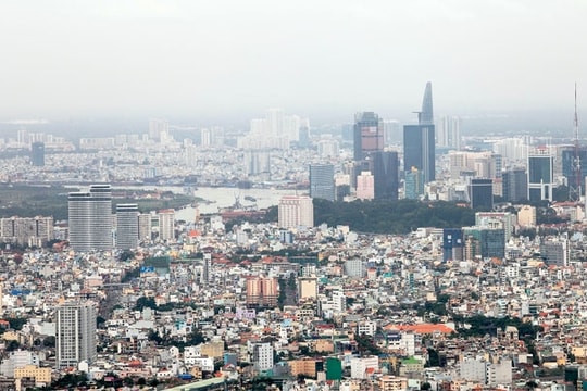 Bàn về hạ tầng dịch vụ của TP.HCM trong 10 năm tới