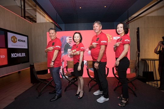 Bộ sưu tập phòng tắm Manchester United 2019