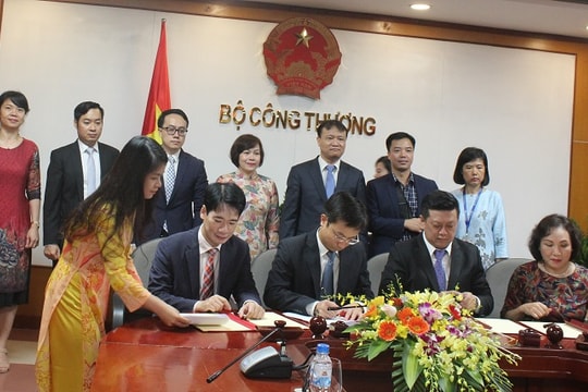 Bộ Công Thương và Công ty TNHH MM Mega Market Việt Nam ký kết Biên bản ghi nhớ hợp tác
