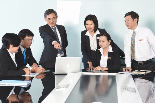 Cam kết bên cạnh văn bản luật